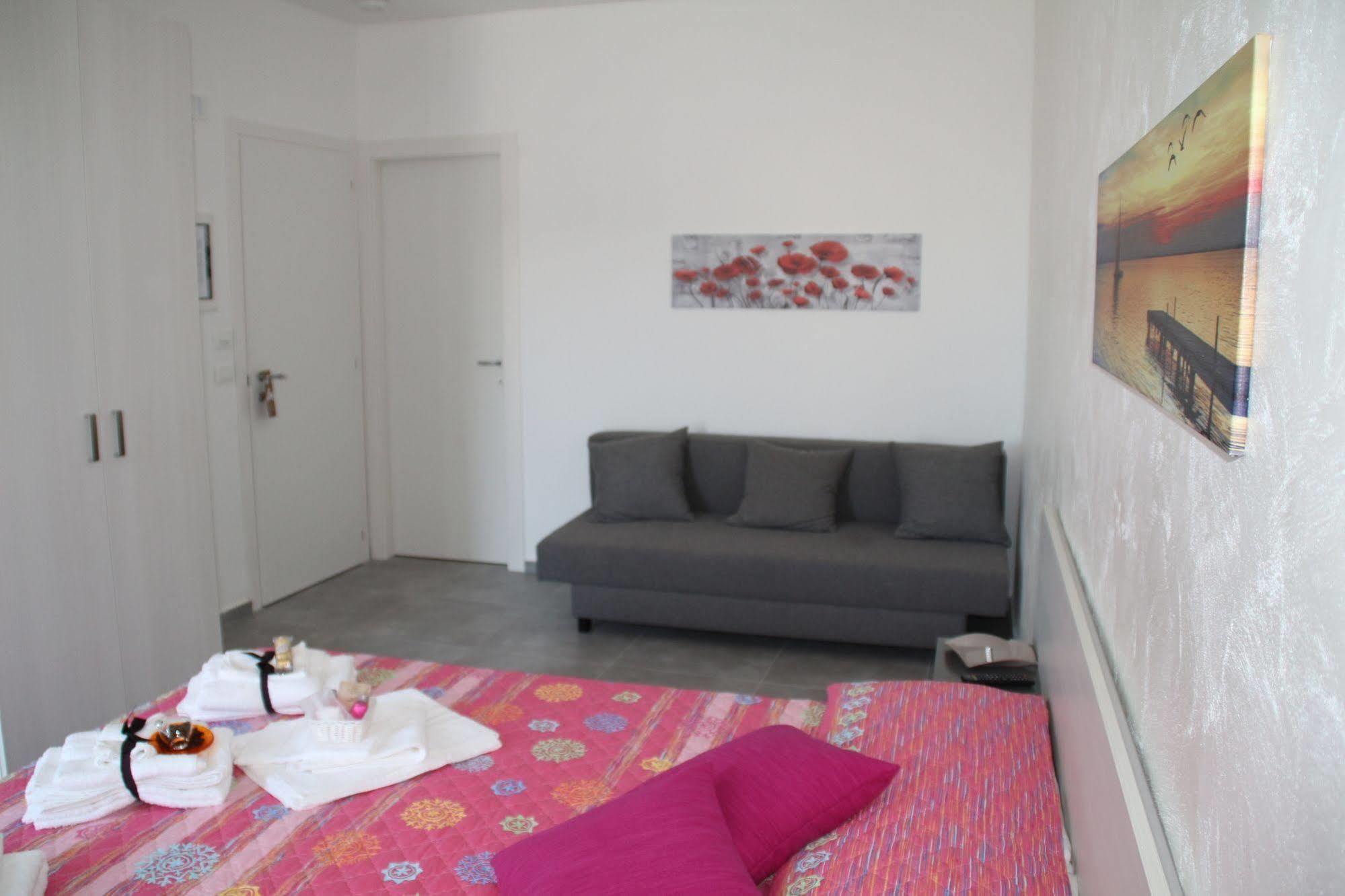La Terrazza B&B 코미소 외부 사진