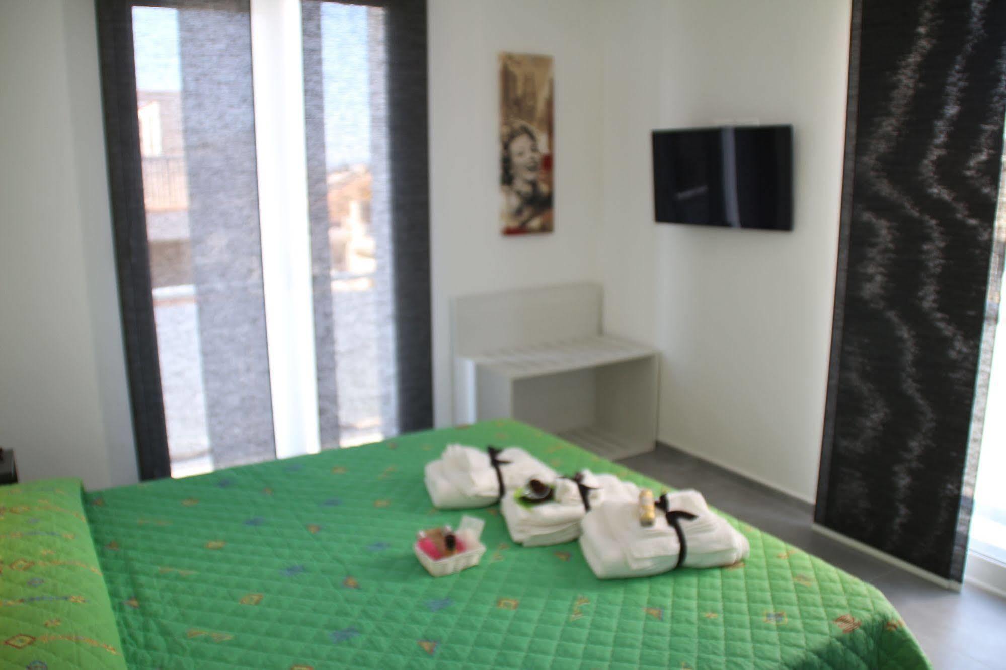 La Terrazza B&B 코미소 외부 사진