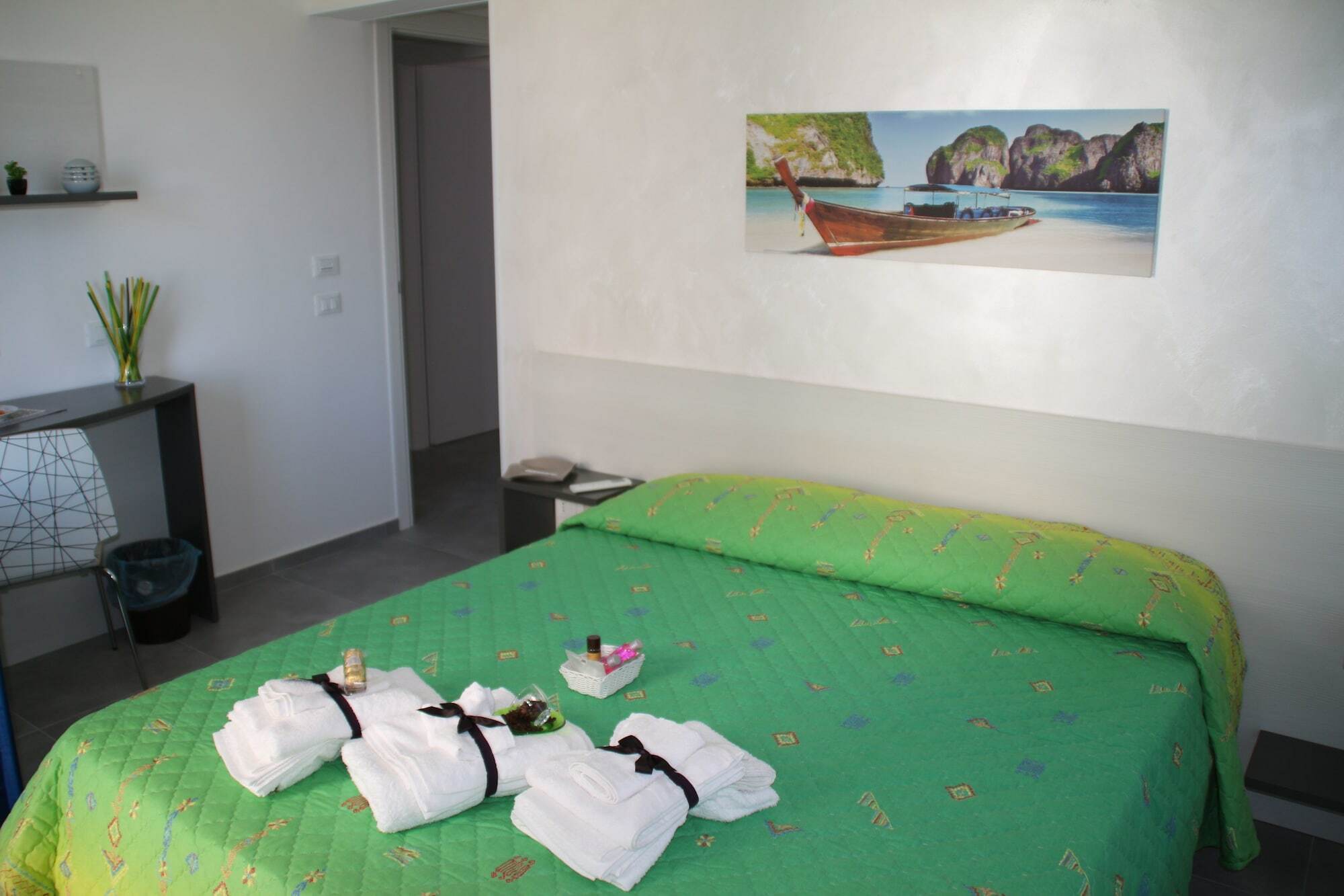 La Terrazza B&B 코미소 외부 사진